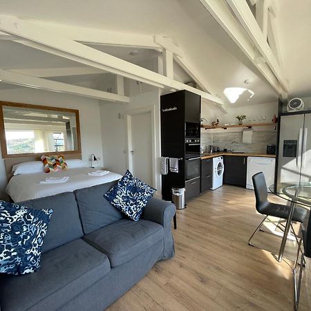 Spacious Lodge With King Sized Bed Инверари Экстерьер фото